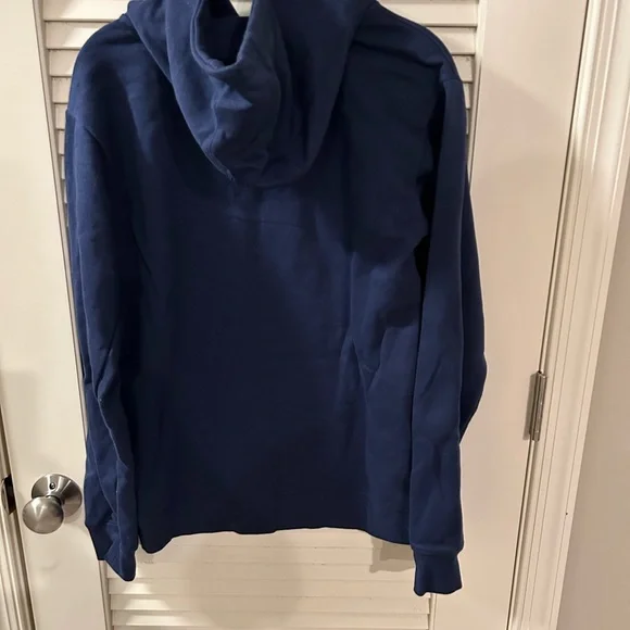 New without tags, Milwaukee Brewers baseball sweatshirt. - Picture 3 of 3